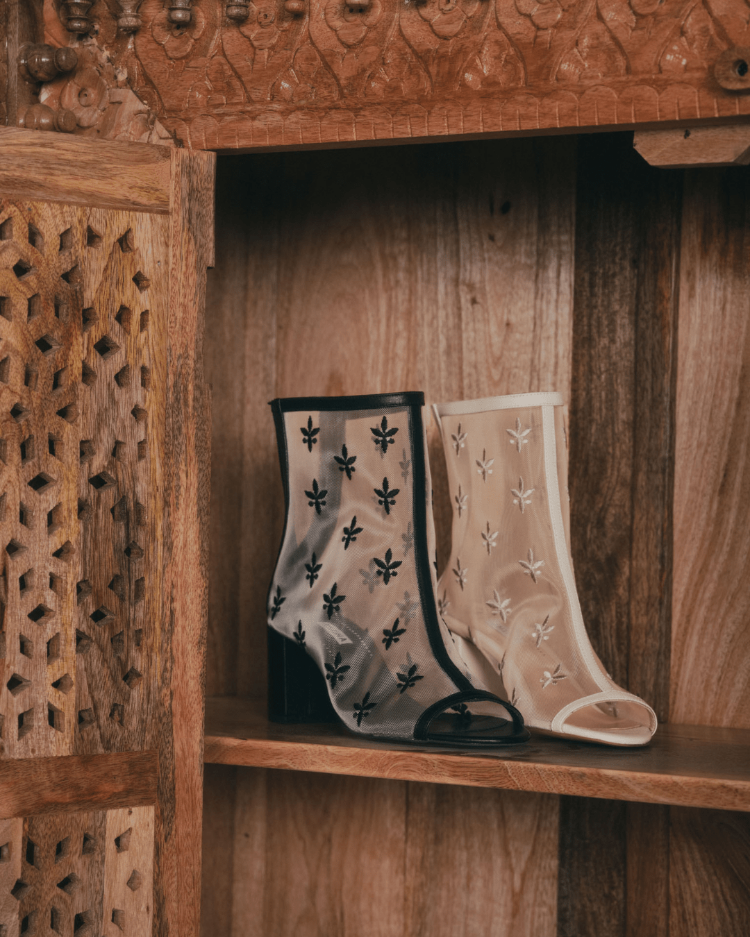 Veila black heel - heel - THUNA