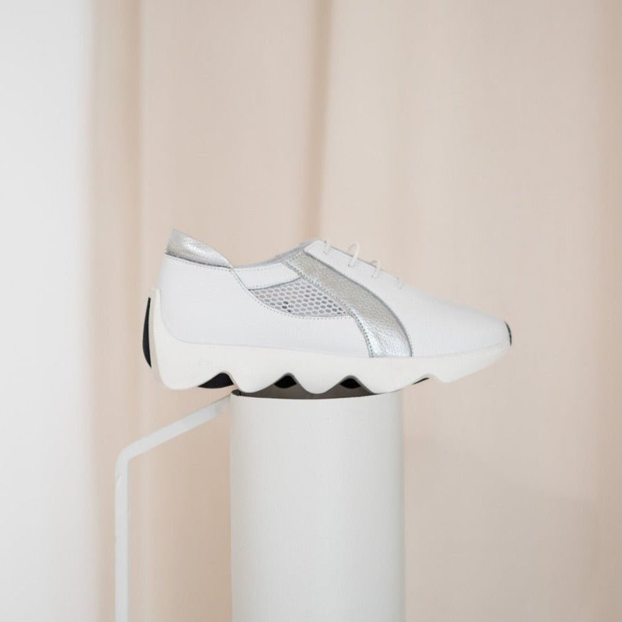Douma white sneakers - THUNA