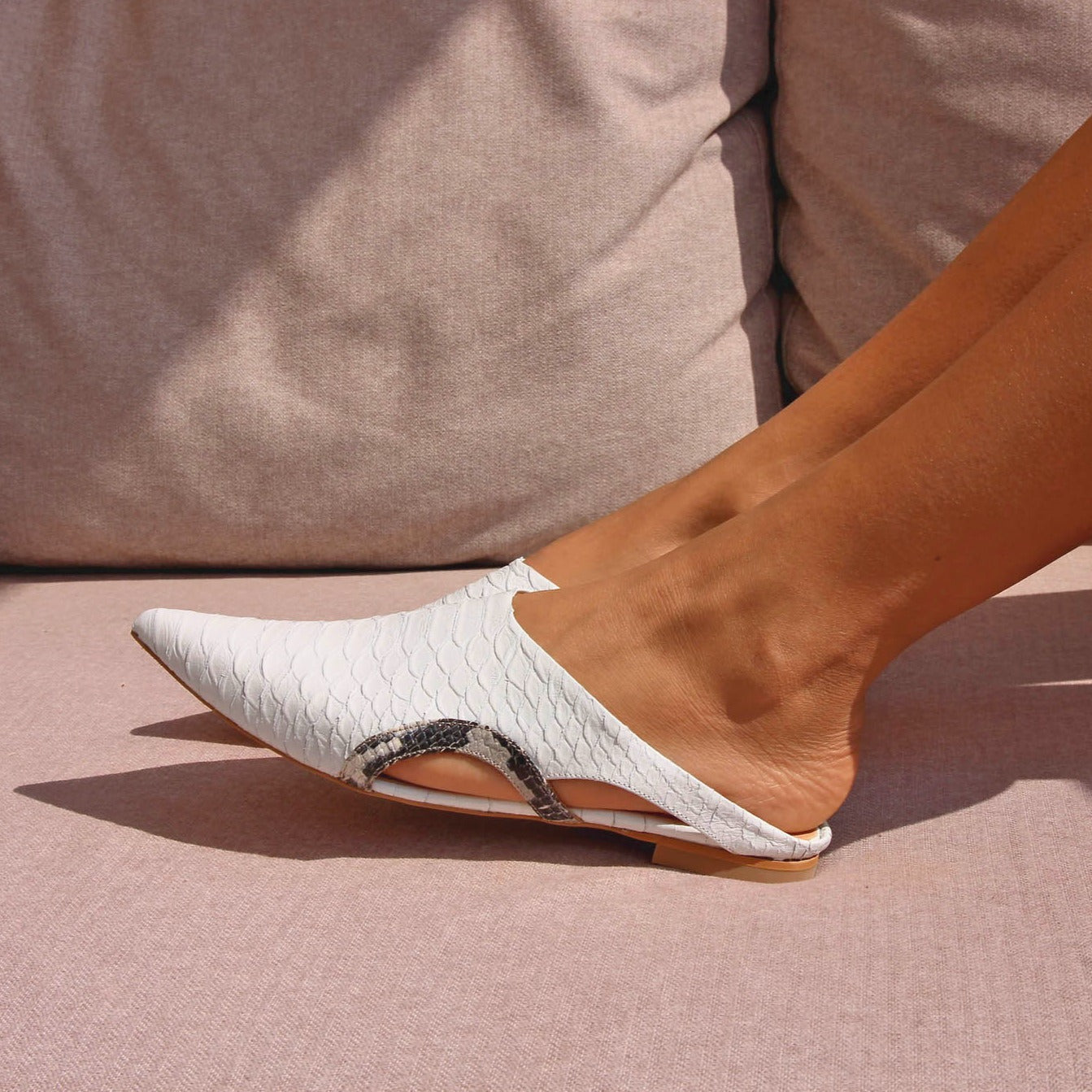 Mamba white mule