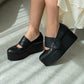 Nayla black platform