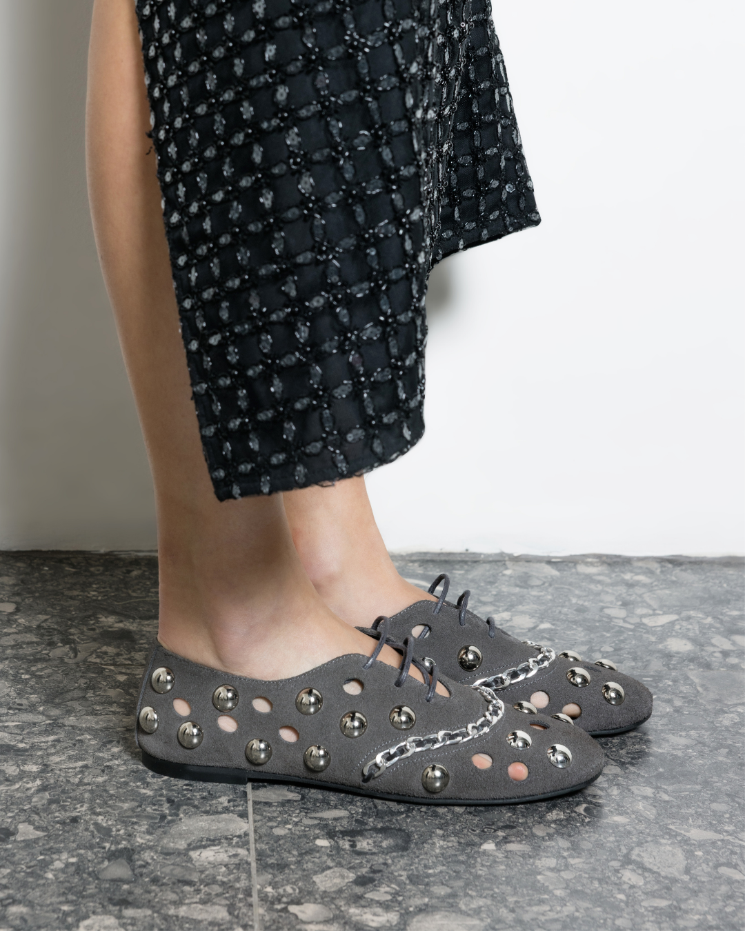 هلا لوفير رمادي 