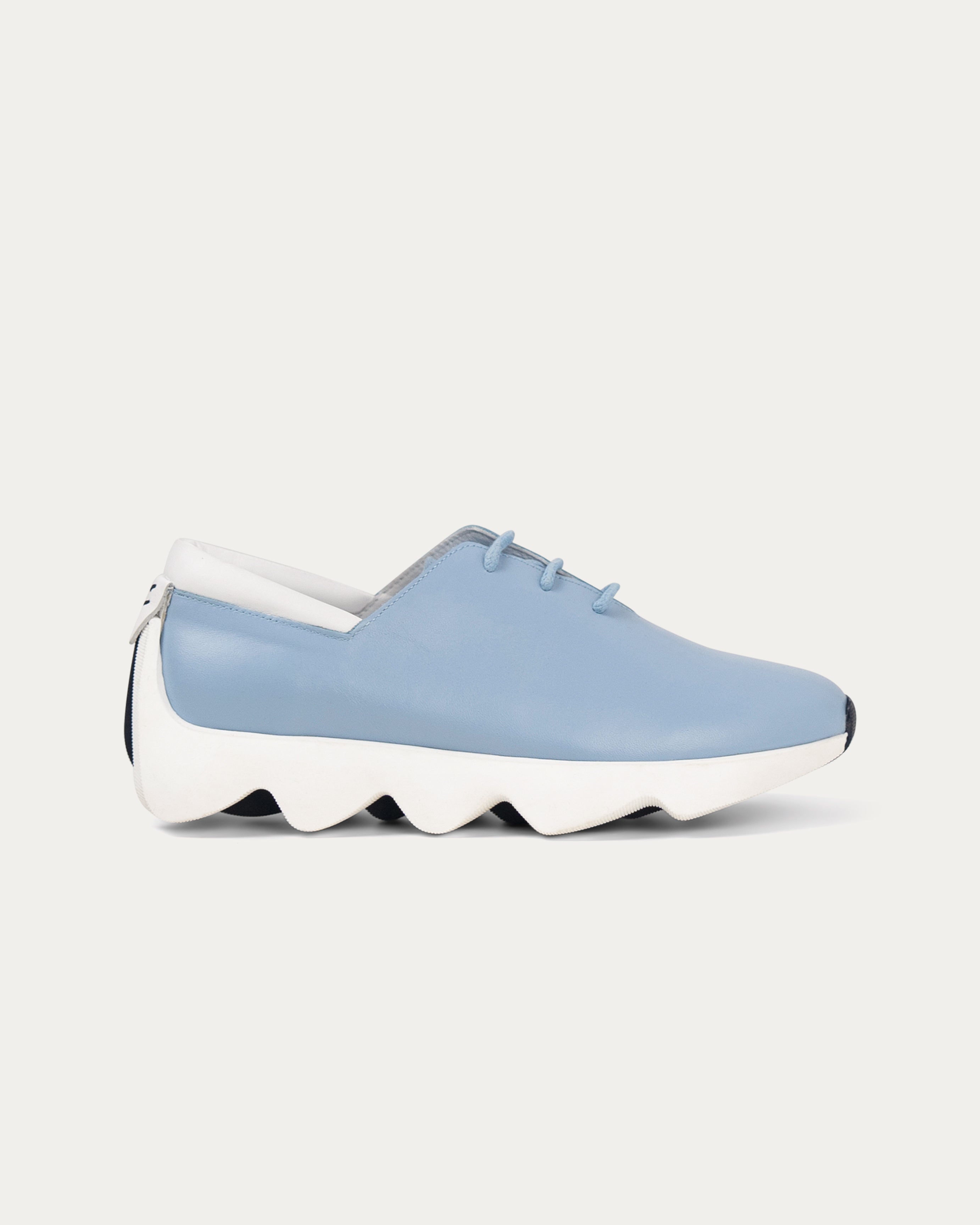 Dali blue sneakers