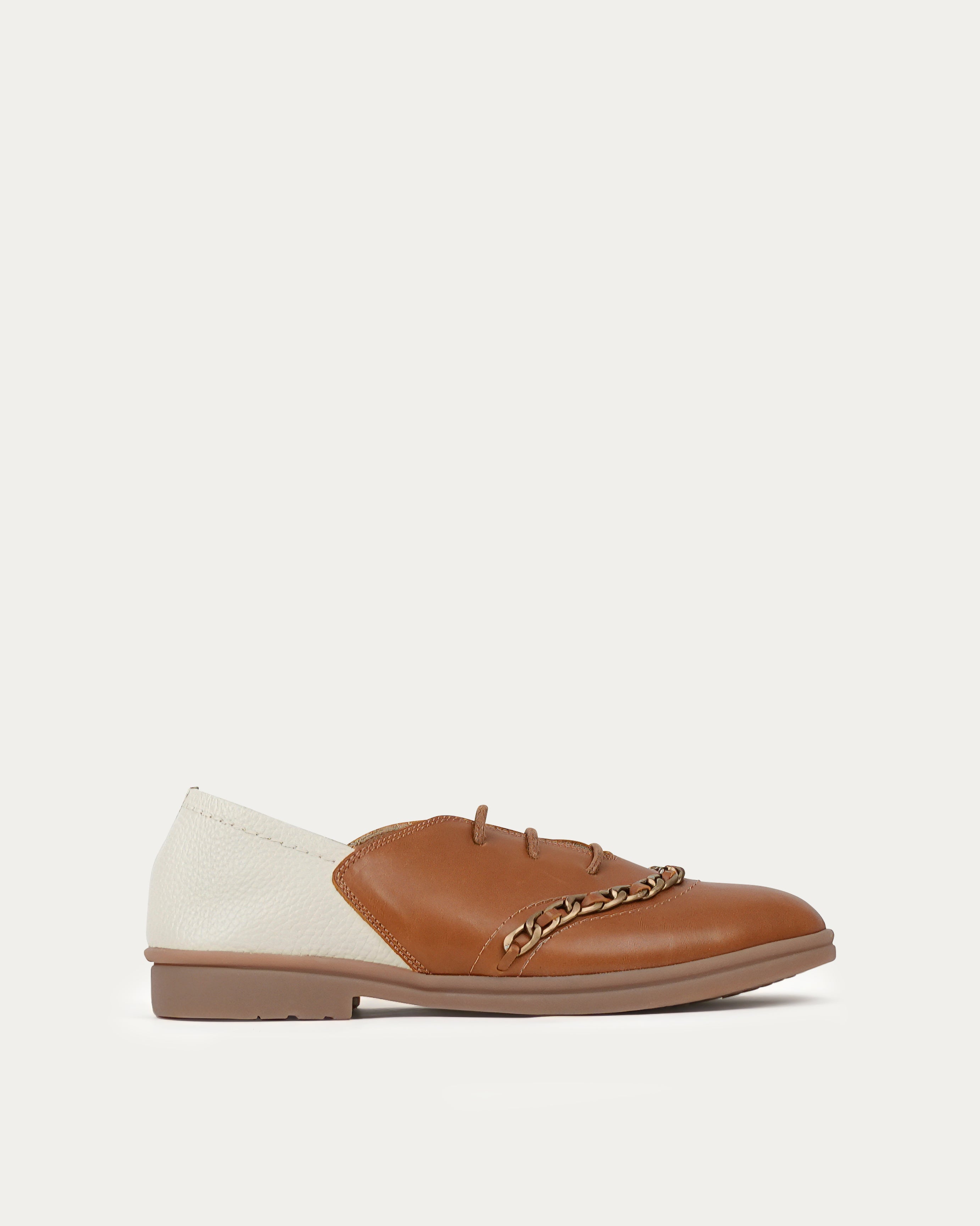 Dora tan oxford