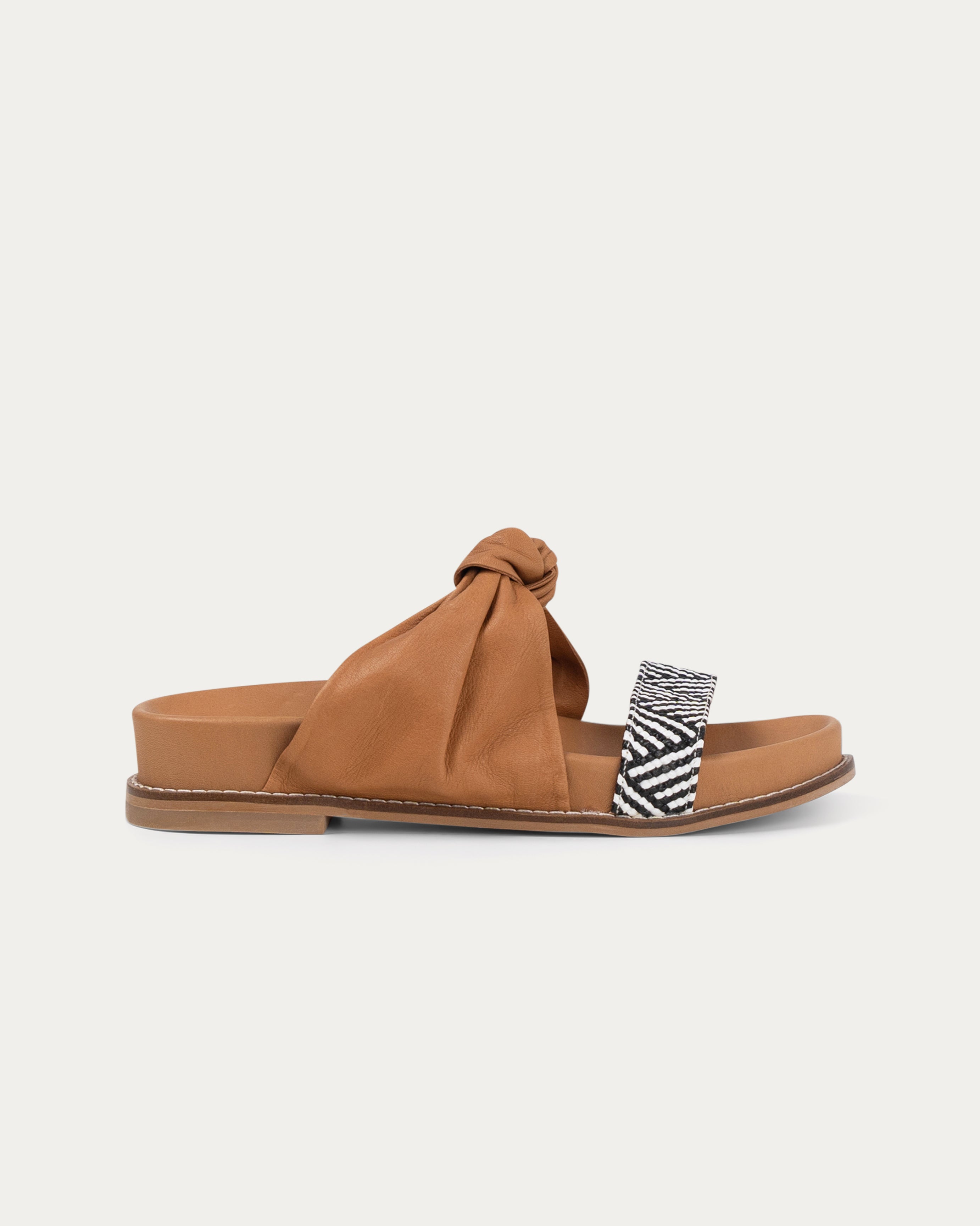 Jawan tan knot slipper