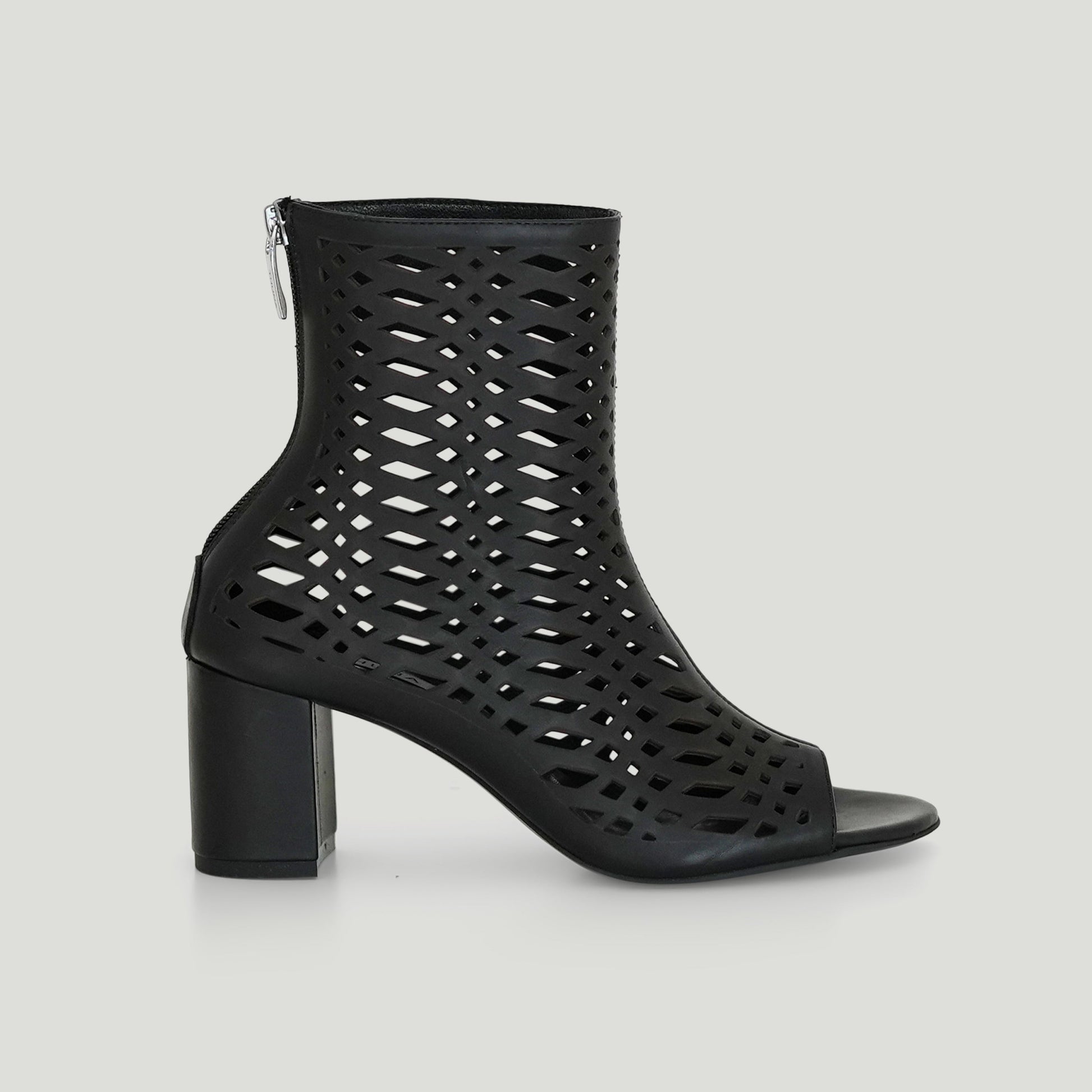 Kayan black heel- Heels - kuwait - Ksa- shoes