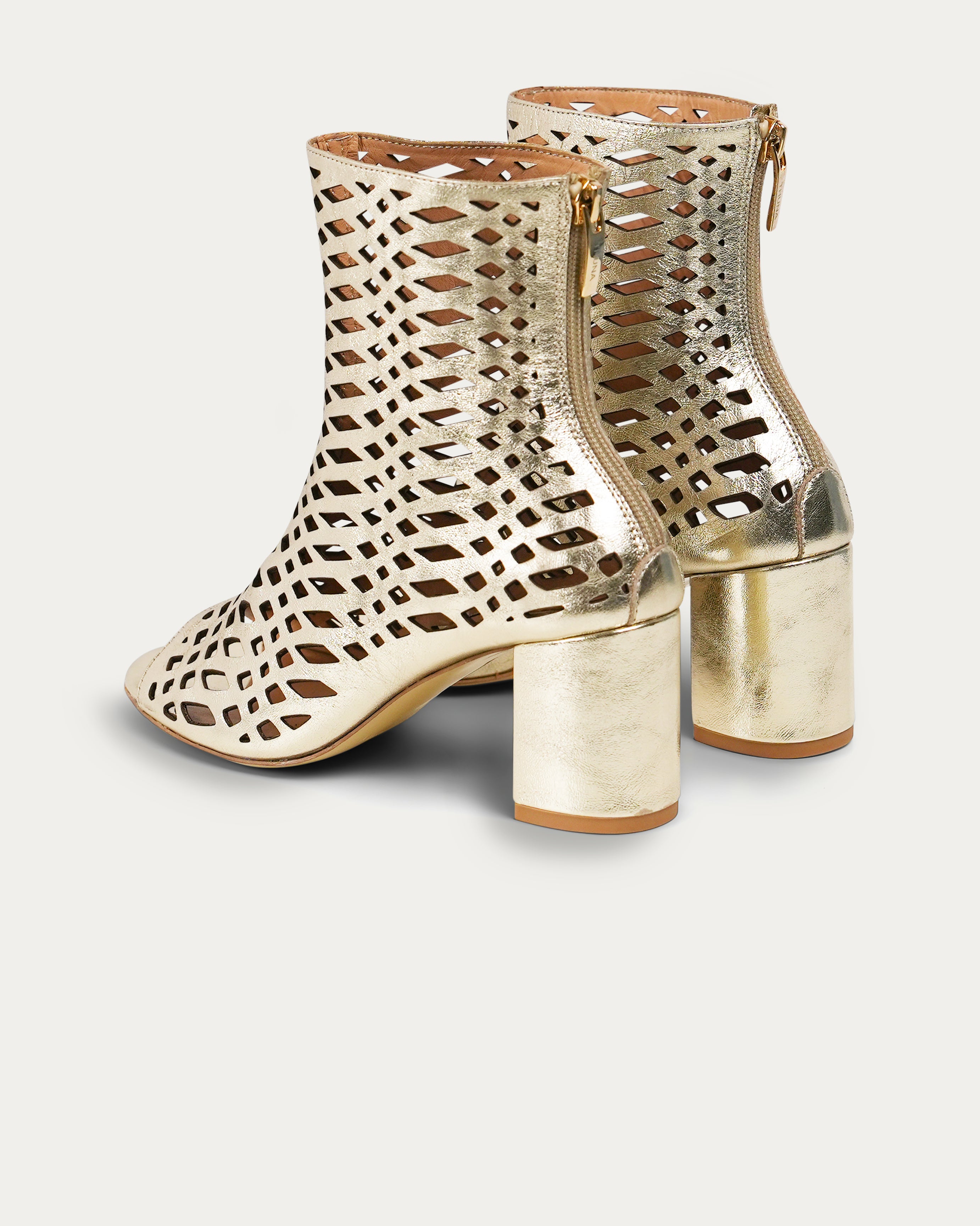 Kayan gold heel