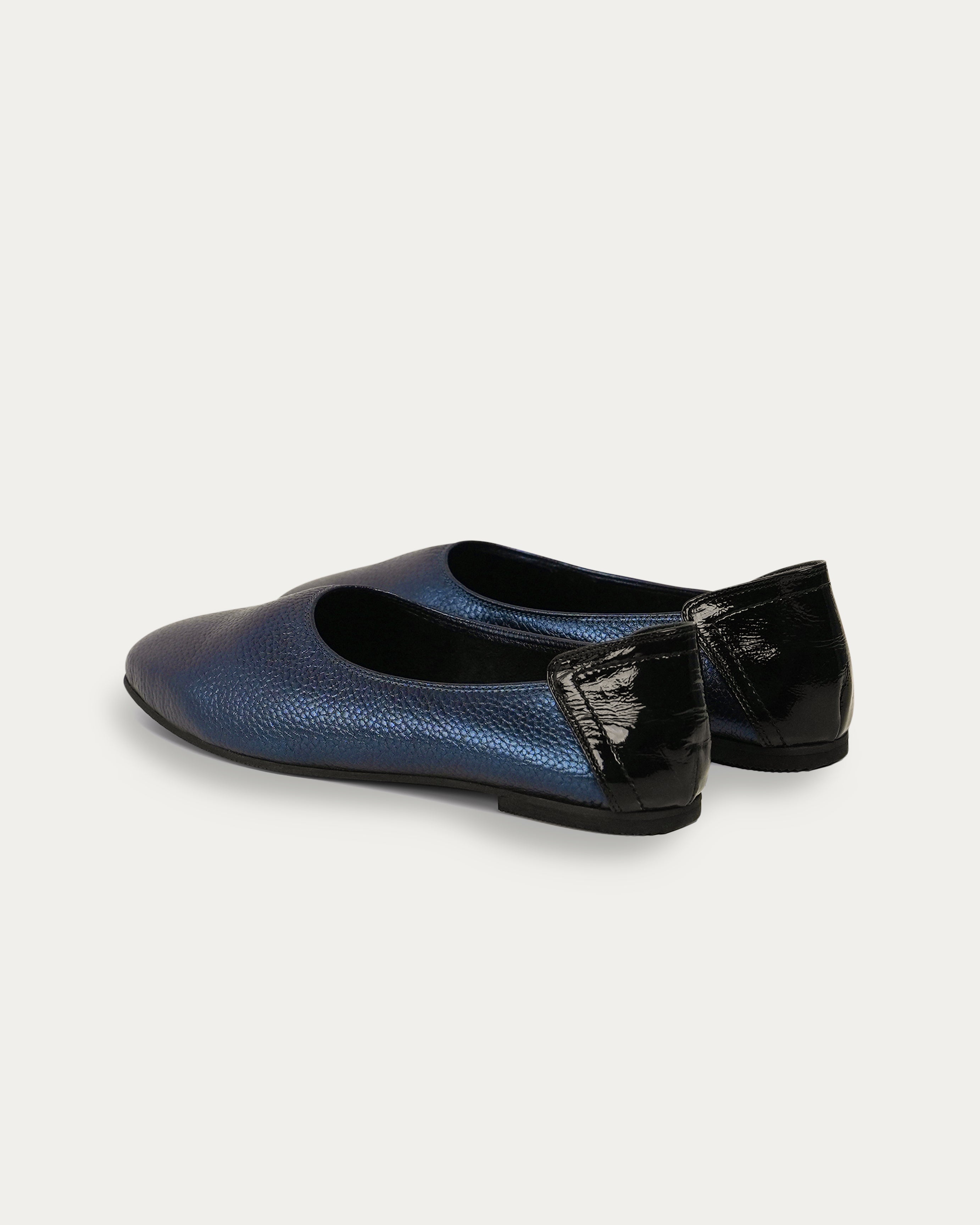 Lia blue loafer