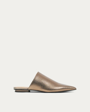 Nara bronze mule