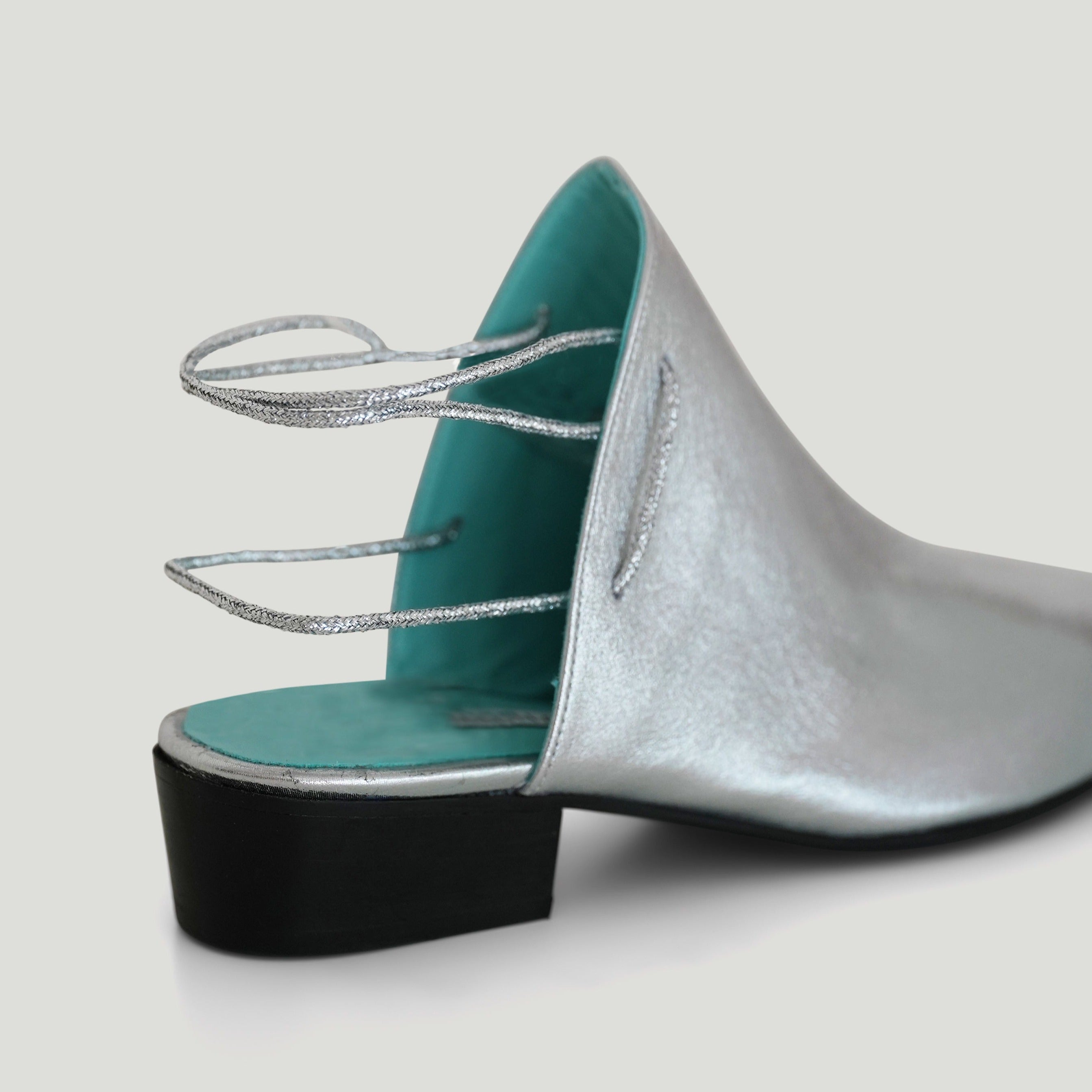 Nawa silver sandal - sandal- kuwait- ksa- shoes