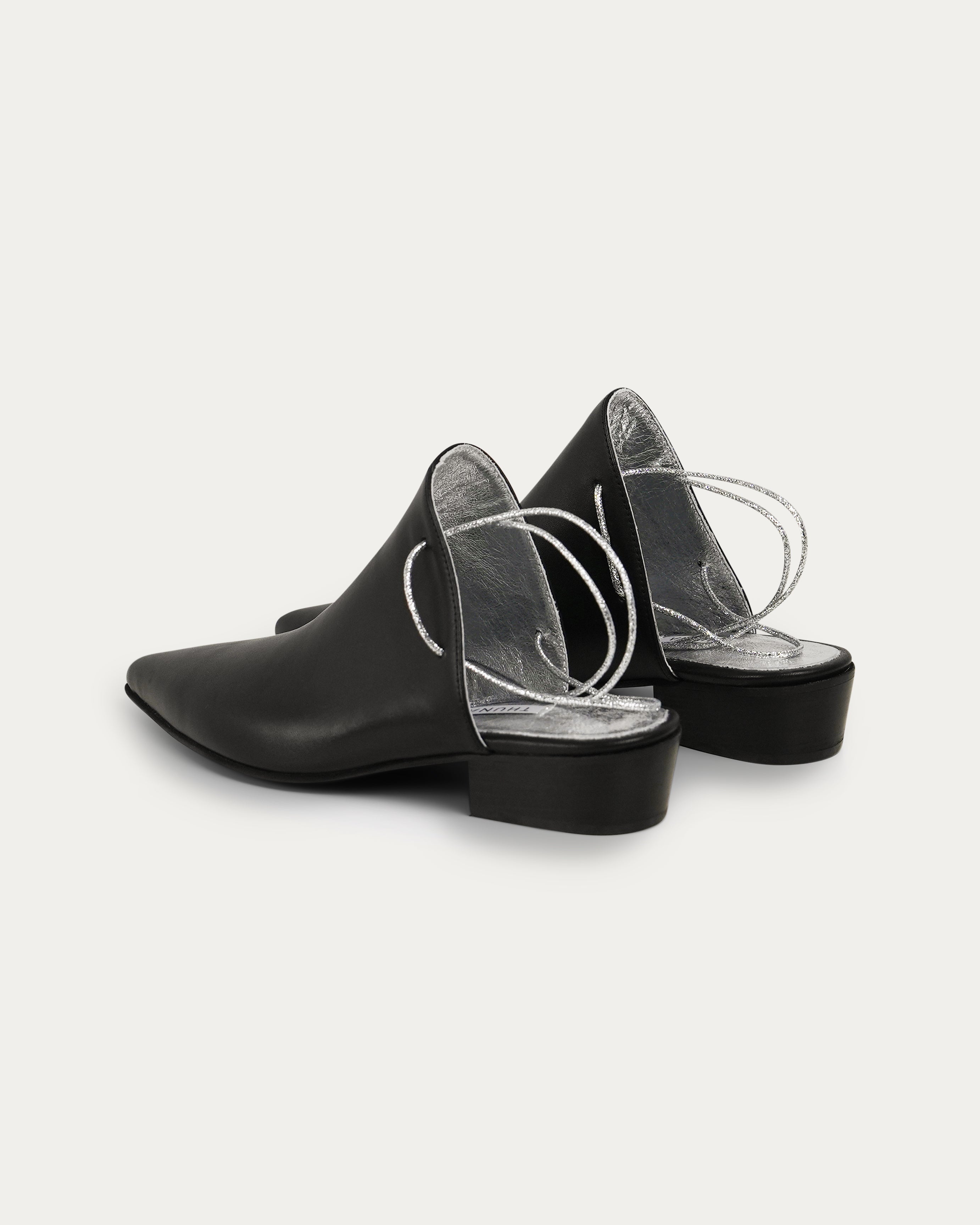 Nawa black sandal