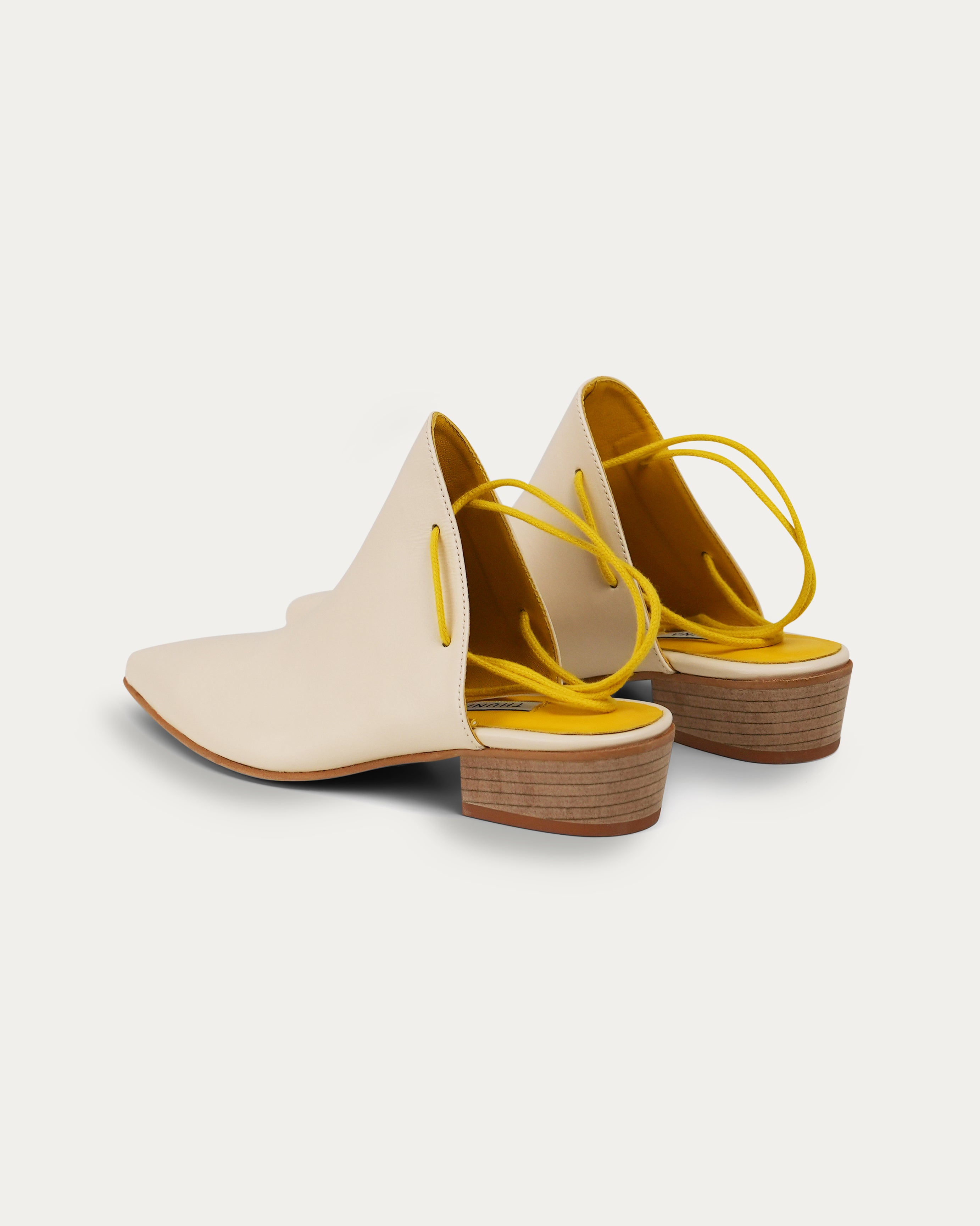 Nawa cream sandal - THUNA