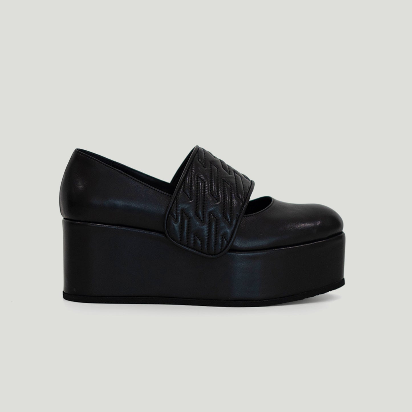 Nayla black platform - Summer nights collection -  kuwait- Ksa- shoes