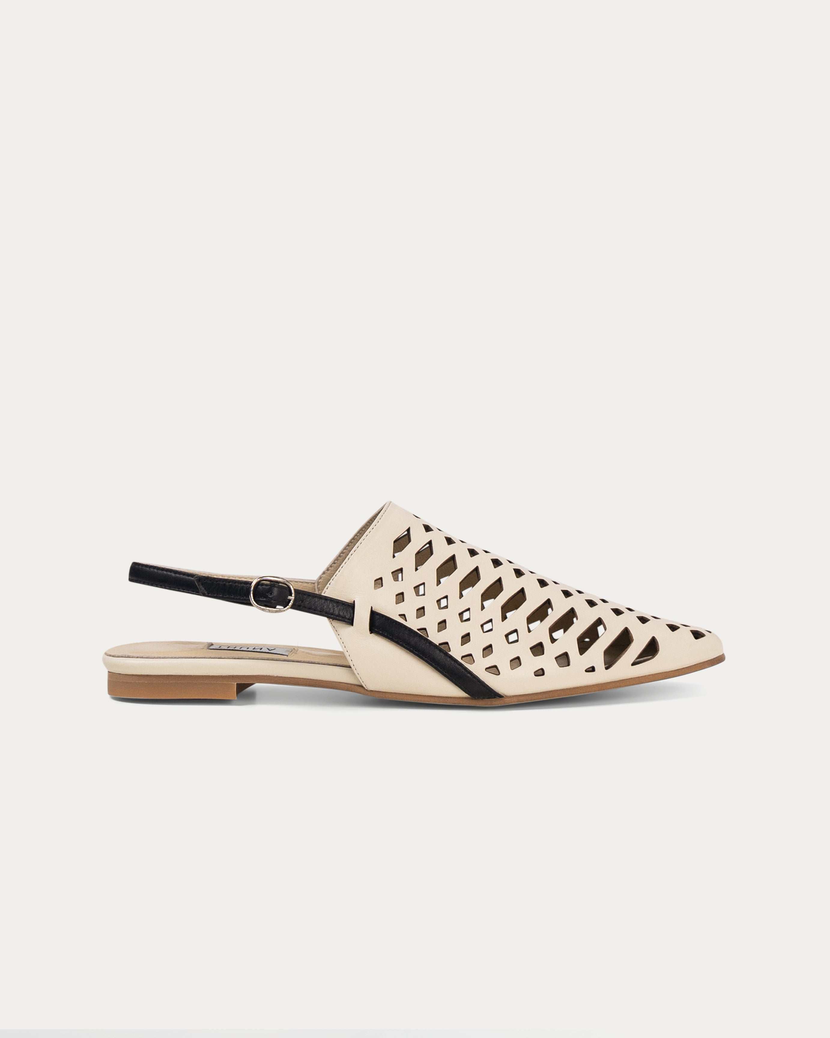 Shadan cream sandal - sandal - THUNA