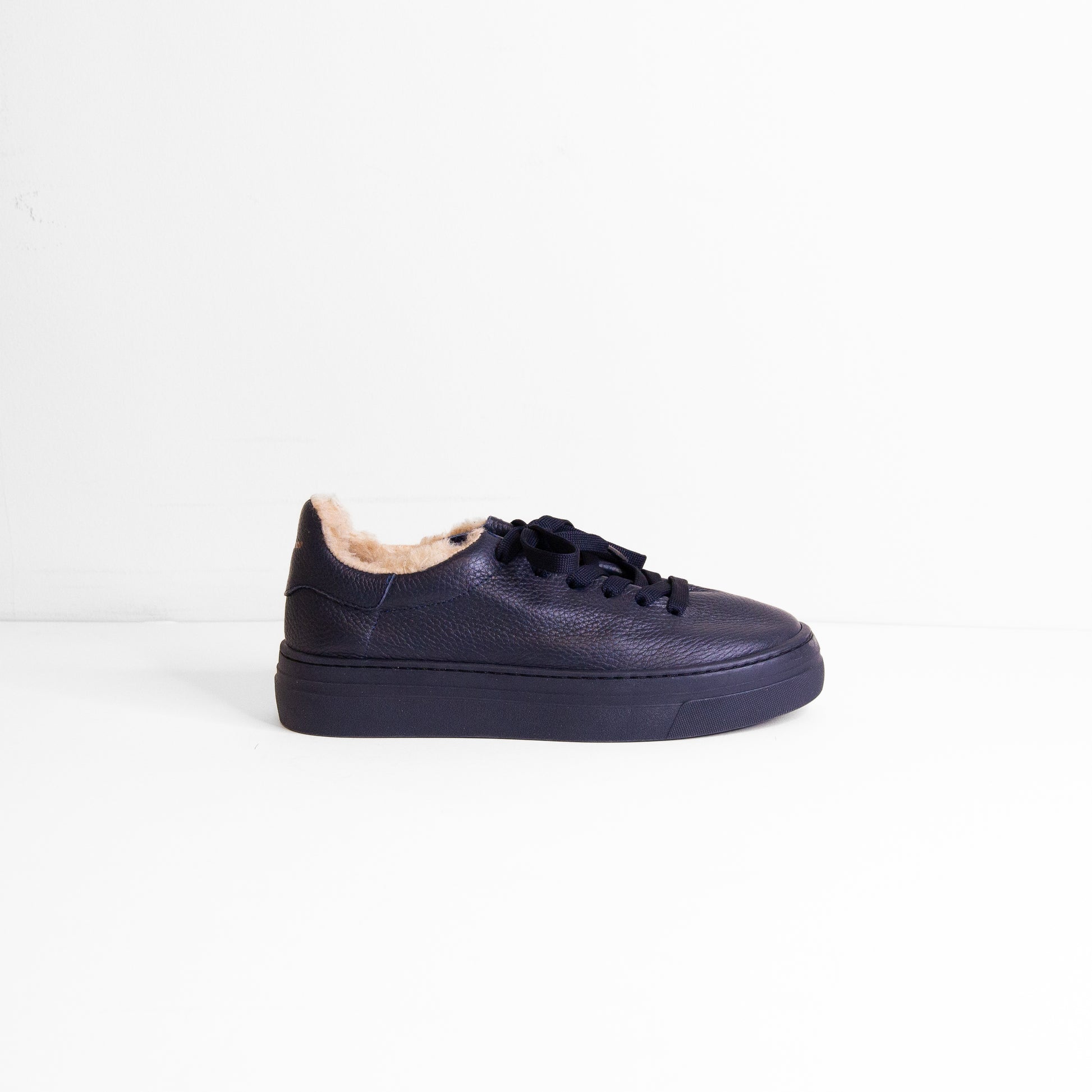 Valeria navy blue sneaker - Sneakers - kuwait - Ksa- shoes
