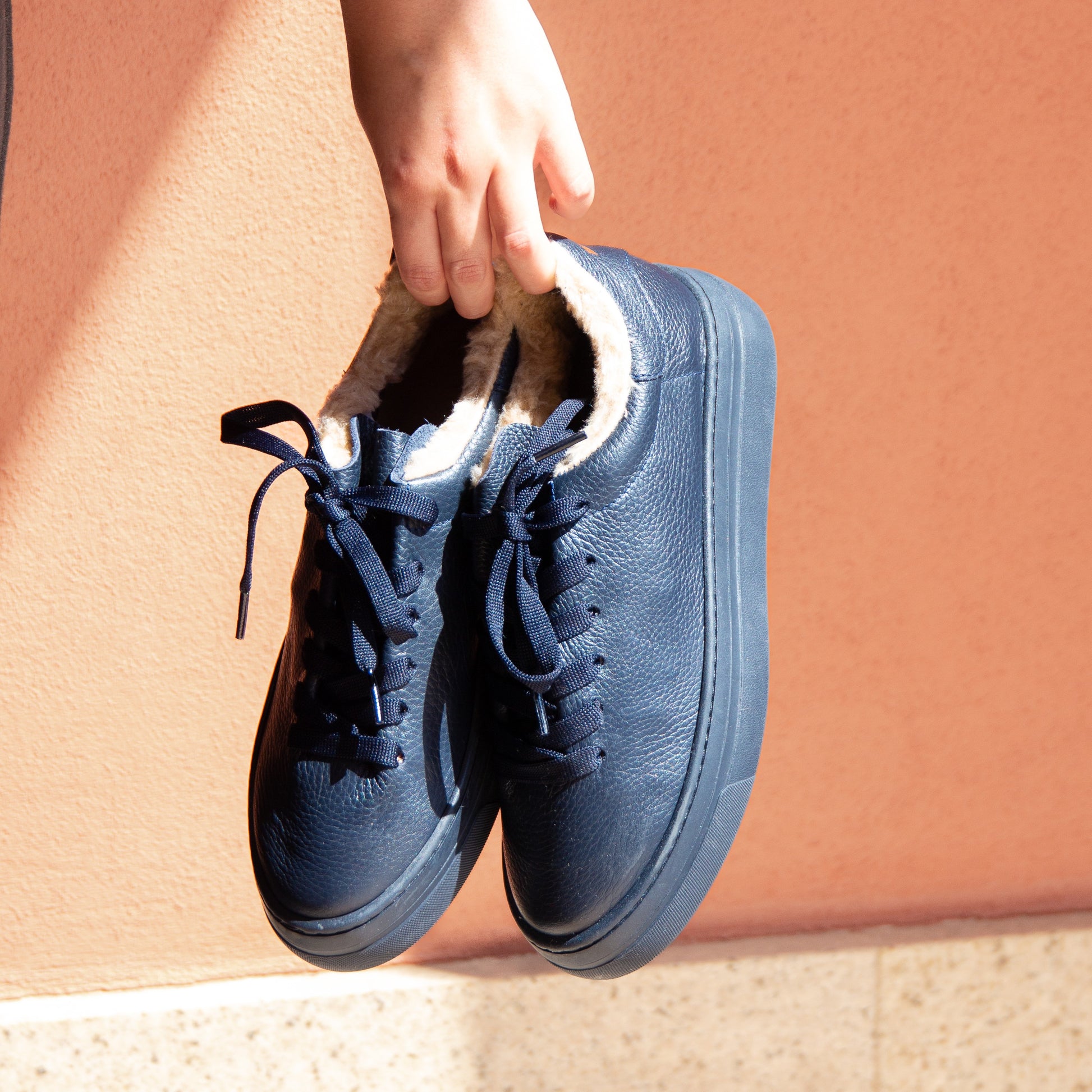 Valeria navy blue sneaker - Sneakers - kuwait - Ksa- shoes