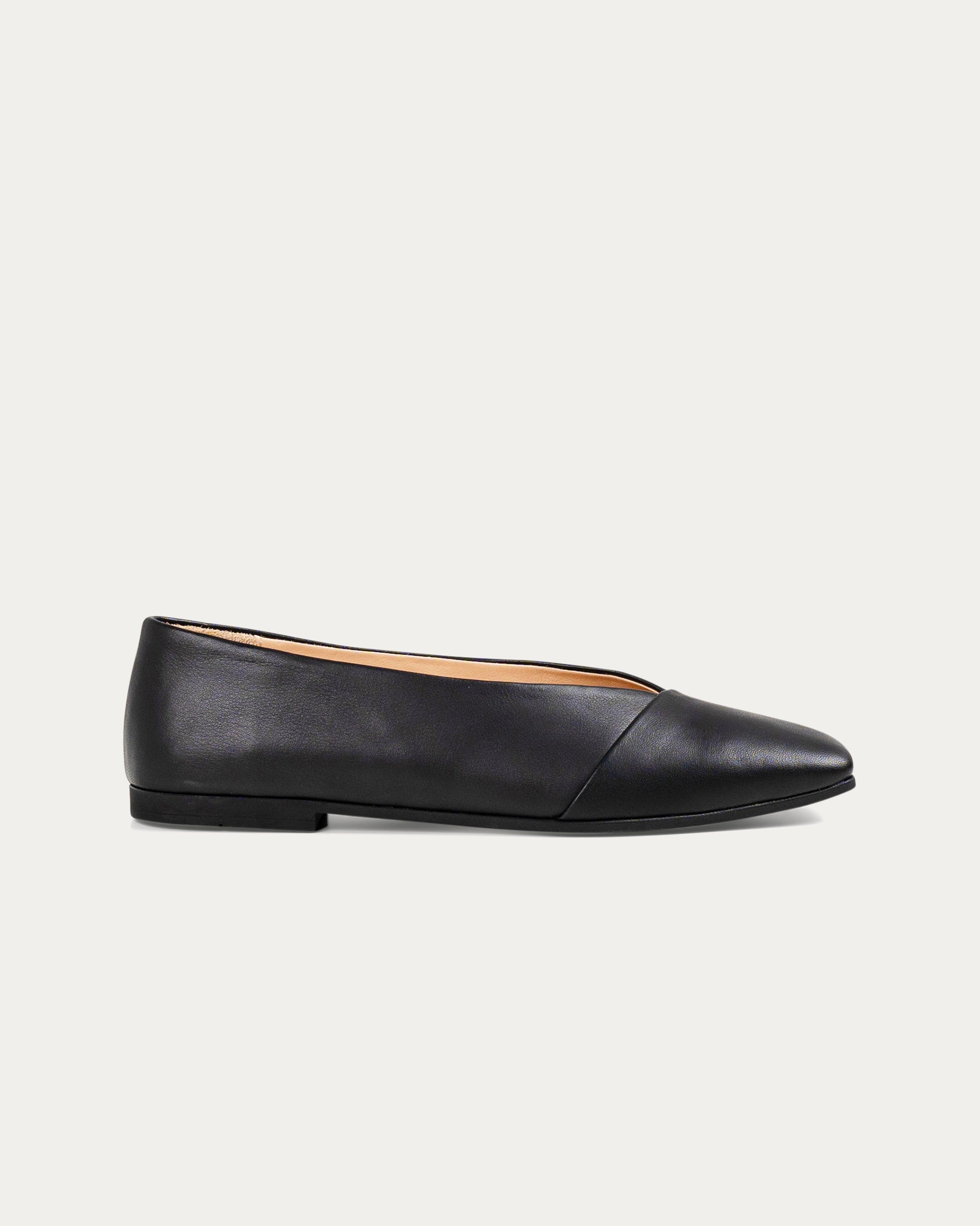 Ciella black loafer
