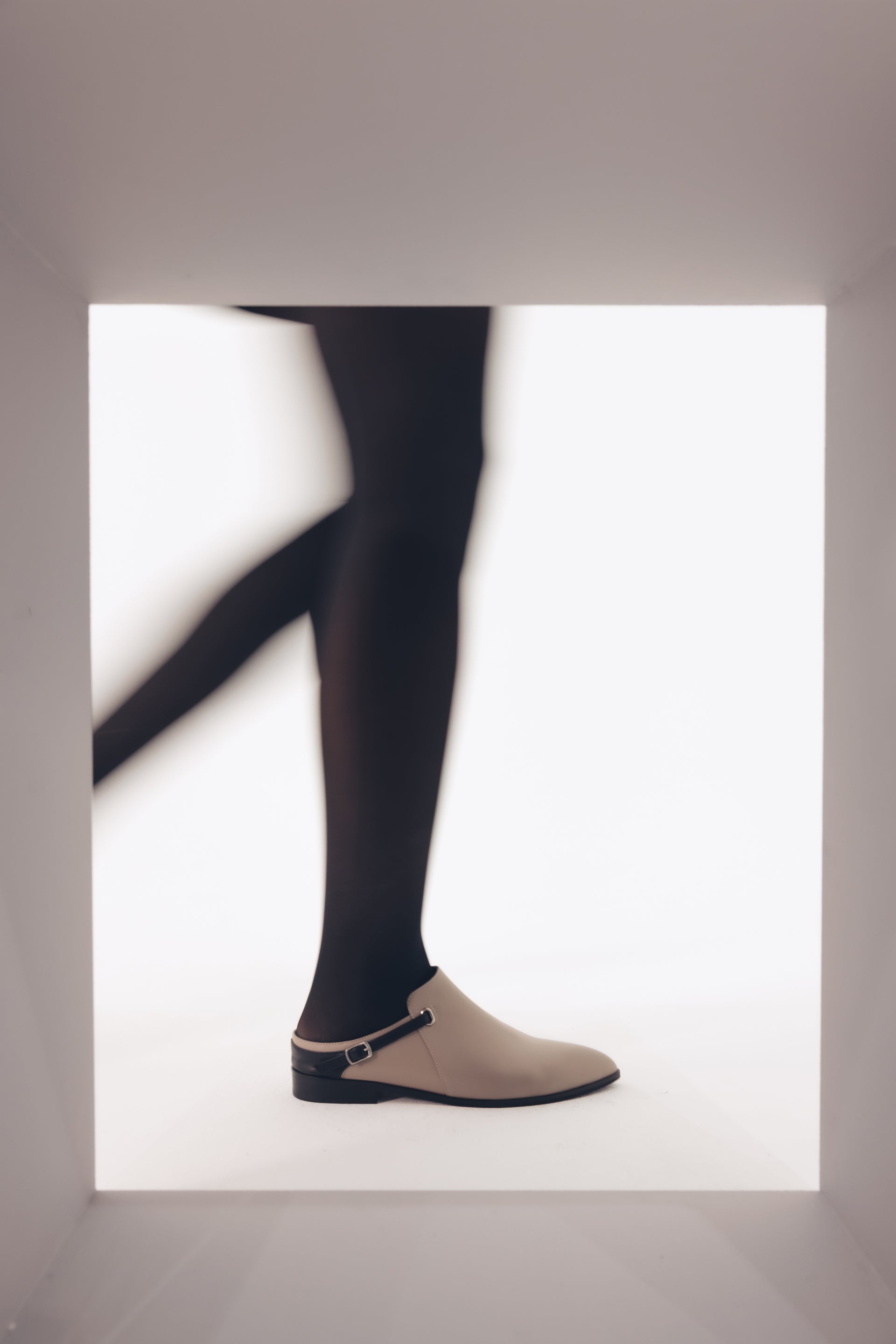 Mira beige mule - Kuwait shoes 