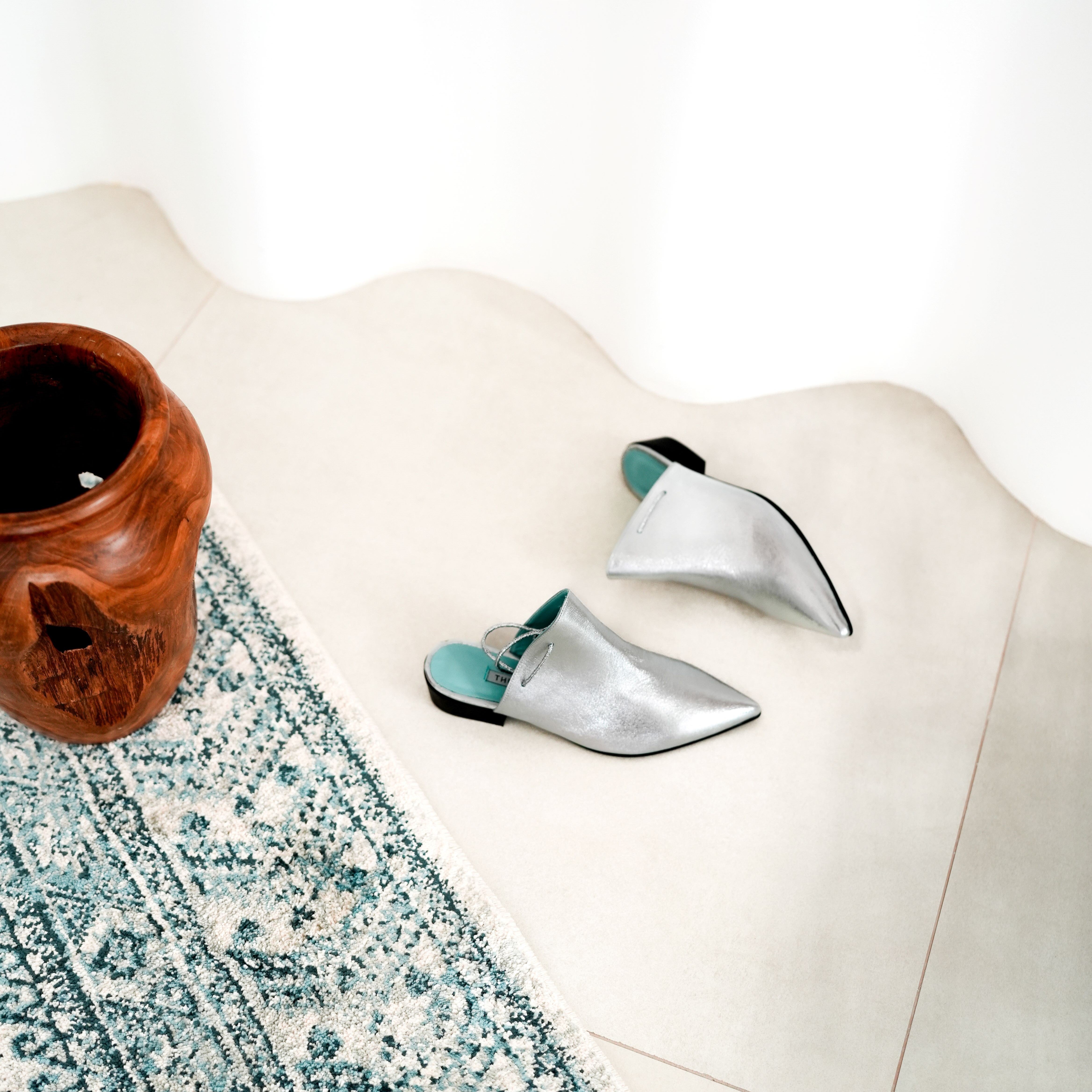 Nawa silver sandal - sandal- kuwait- ksa- shoes