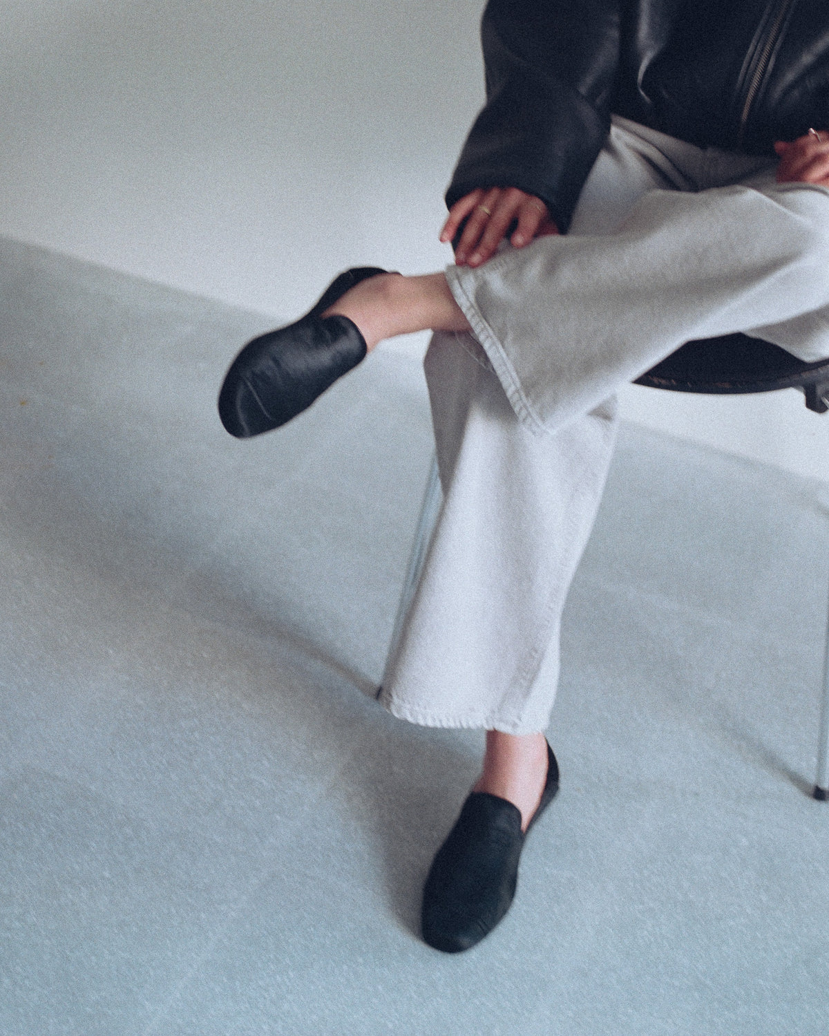 Sera black loafer