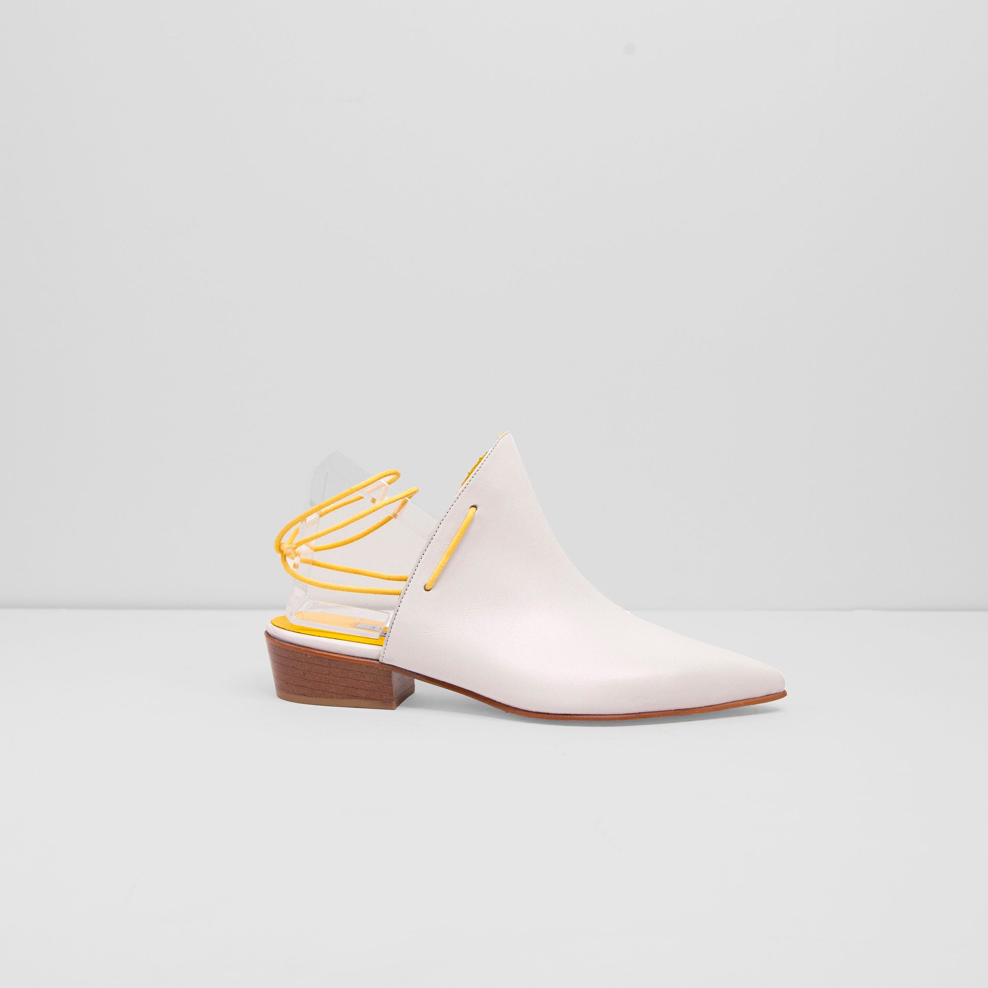 Nawa cream sandal- sandal- kuwait- ksa- shoes