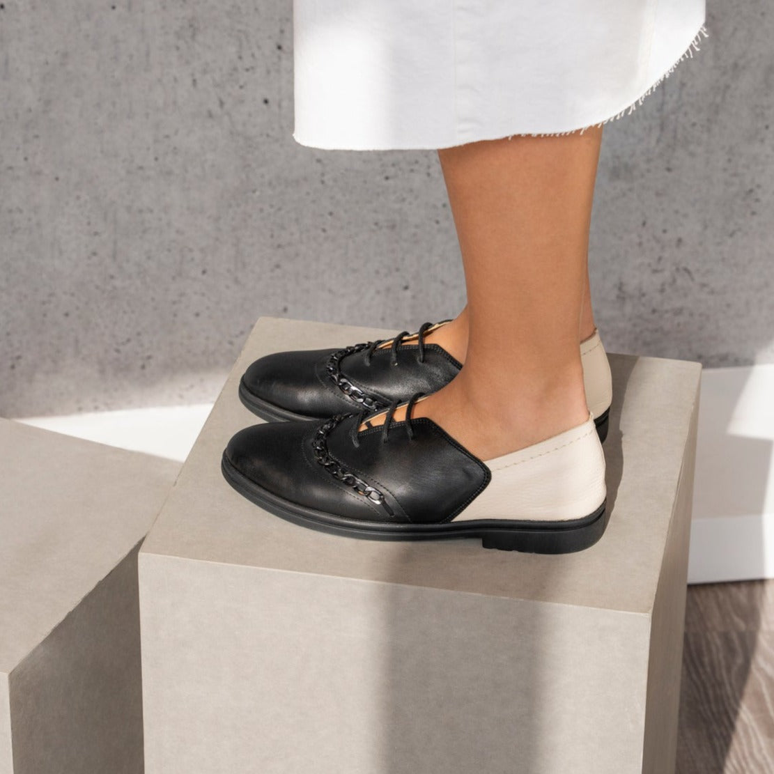 Dora black oxford - Oxfords - kuwait - Ksa- shoes