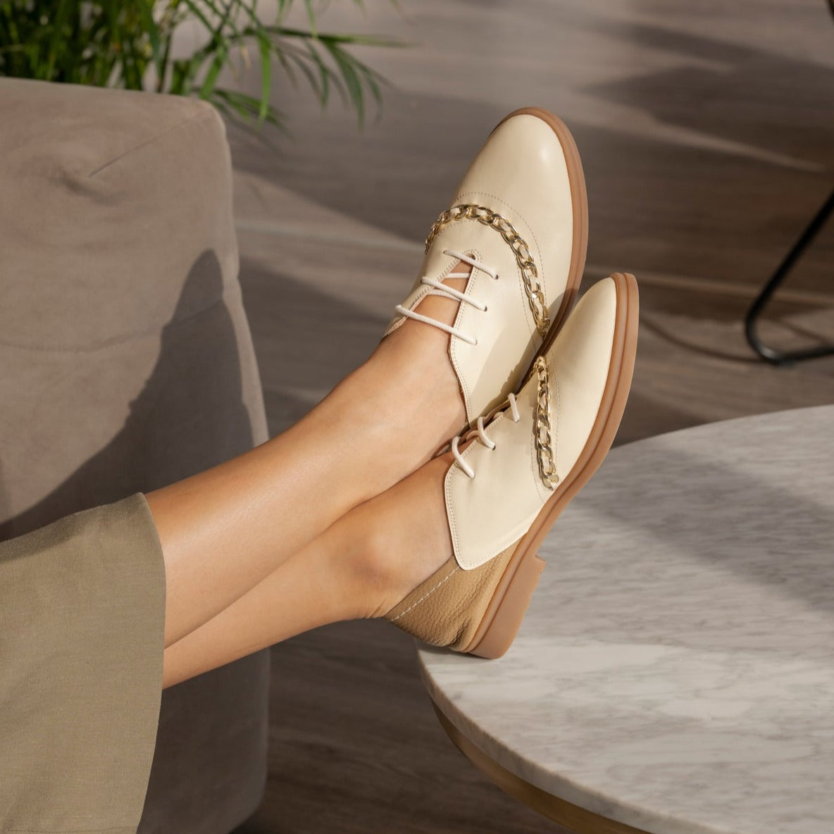 Womens beige sales oxford shoes