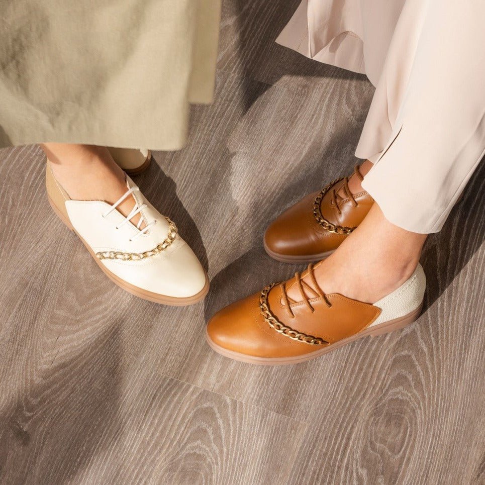 Tan oxford hot sale shoes womens