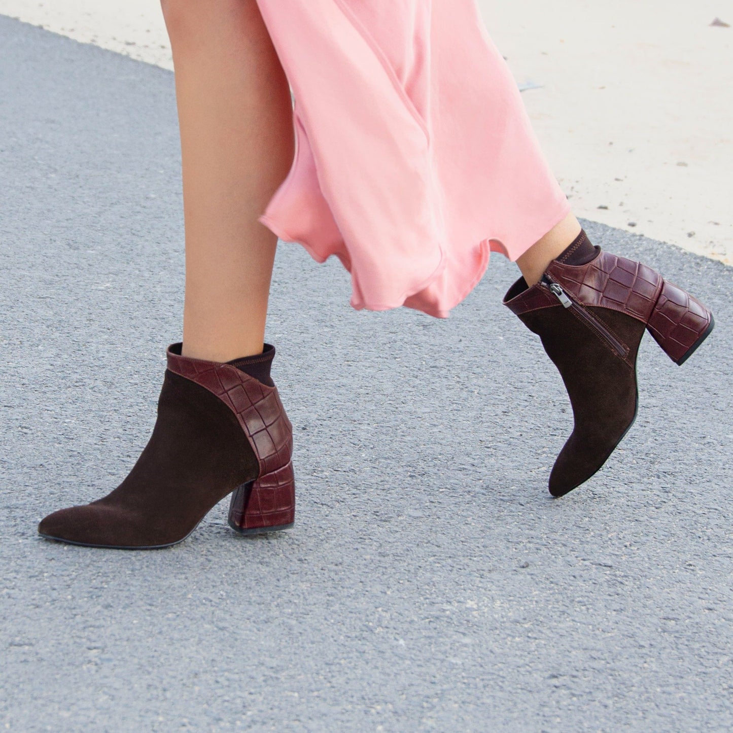 Talia brown heel boot